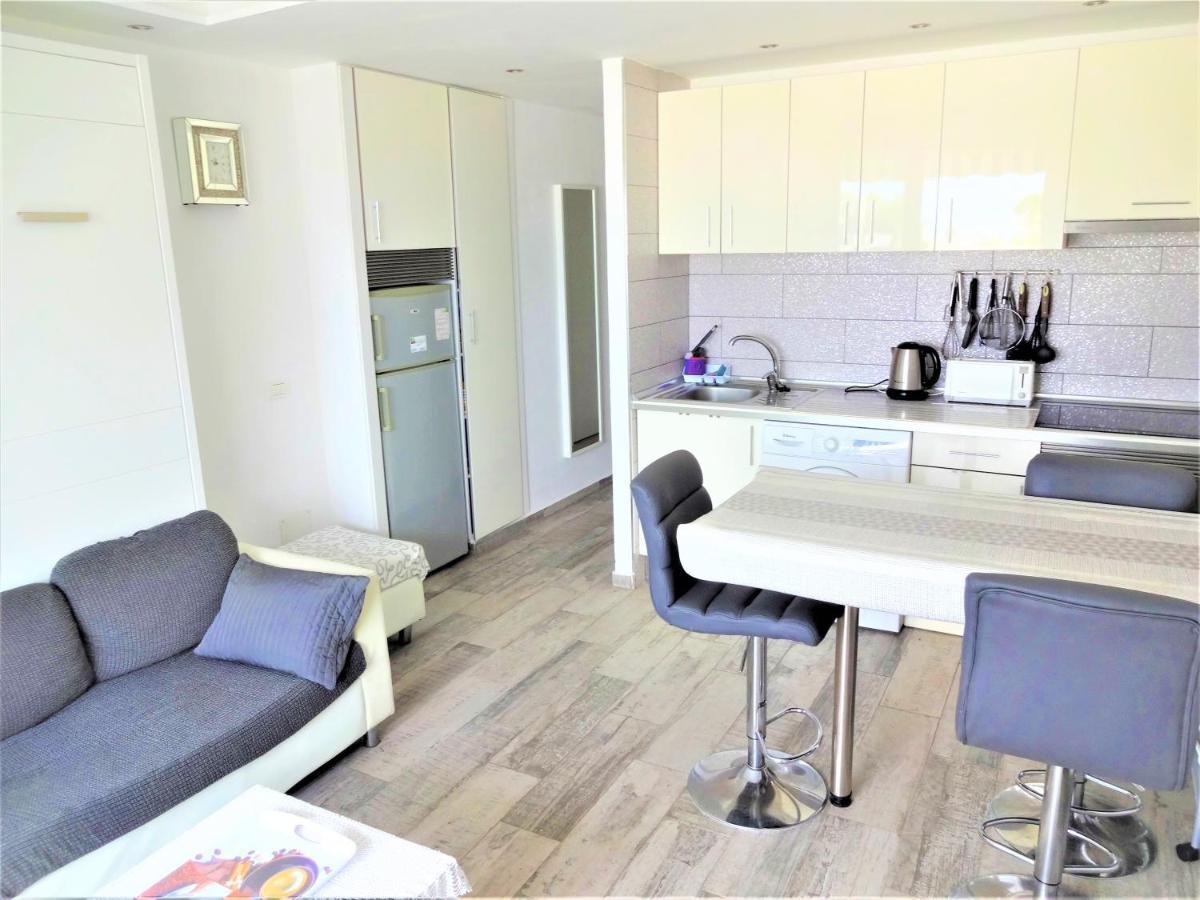 Sunset Apartment With Sea View And Free Wifi In The Heart Of Las Americas Playa de las Americas  Zewnętrze zdjęcie